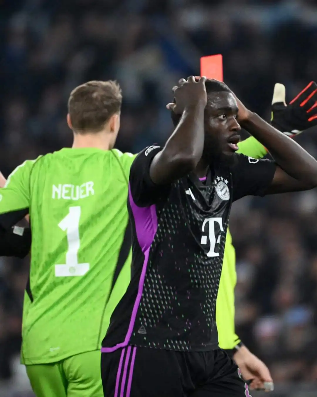 Le Bayern Munich réagit aux propos racistes portés contre Dayot Upamecano