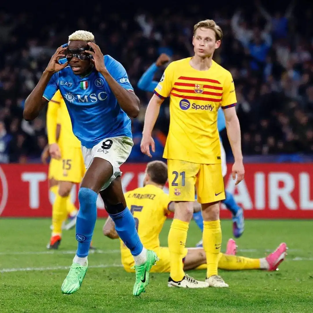 LDC : Naples tient le Barça en échec 1-1 en 1/8 de finale aller