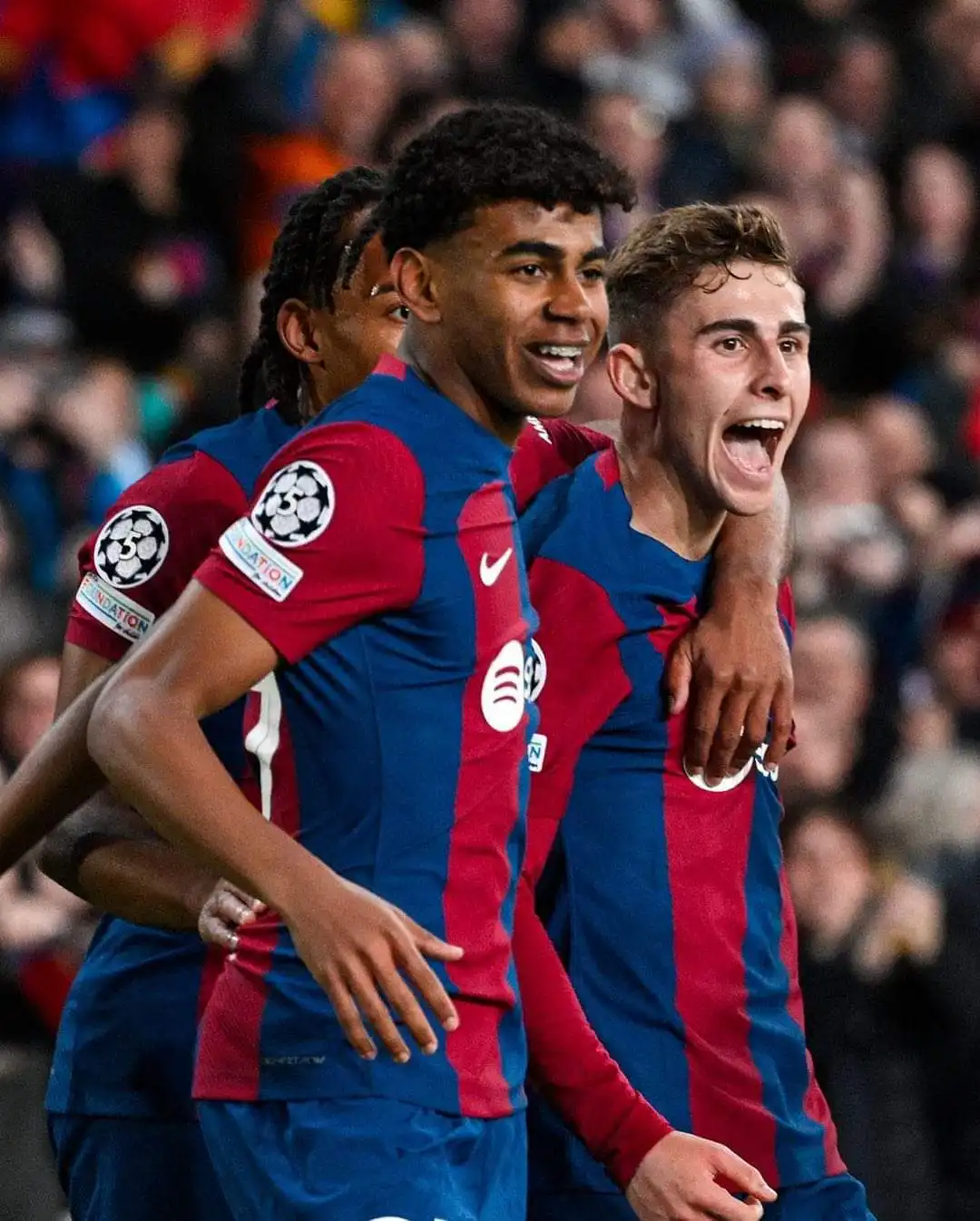 LDC : Tout en maîtrise, le fc Barcelone bat Naples et file en 1/4 de finale