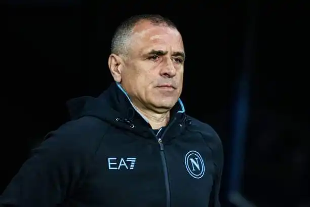 LDC : Naples peste contre l'arbitrage après son élimination face au Barça