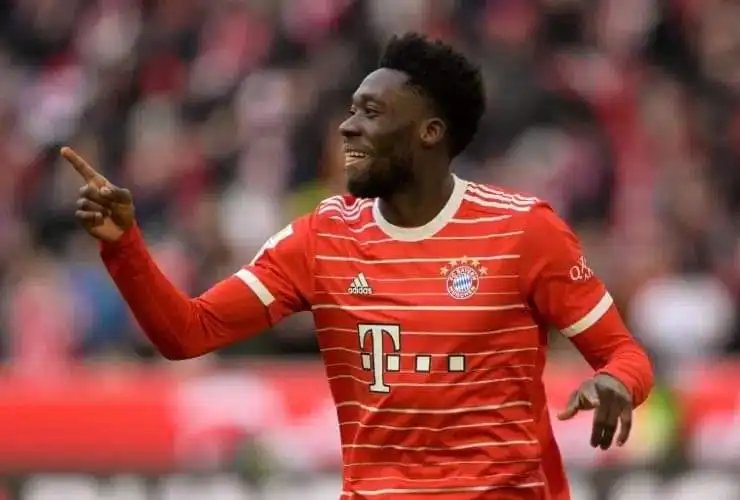 Les grands clubs européens activent leurs réseaux pour le mercato estival : Des transferts sensationnels en perspective !
