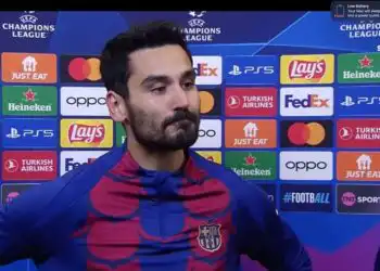 İlkay Gündoğan allume Ronald Araujo après son expulsion qui a coûté cher au FC Barcelone
