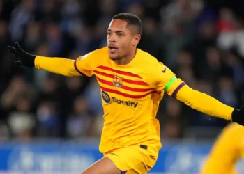 FC Barcelone : Vitor Roque sur le départ, la discorde avec son agent