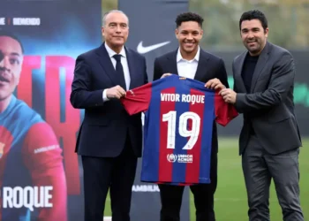Andre Cury menace le FC Barcelone de départ pour Vitor Roque