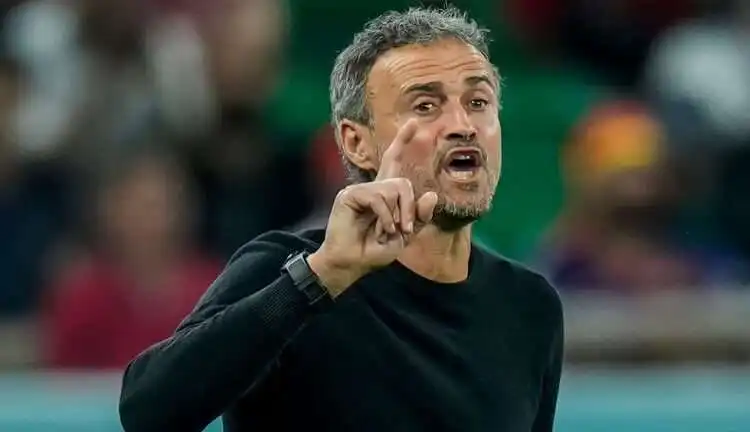 PSG : Luis Enrique prône une concurrence accrue, même chez les gardiens