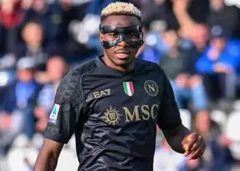 L'agent de Victor Osimhen dément fermement les rumeurs de transfert à Chelsea